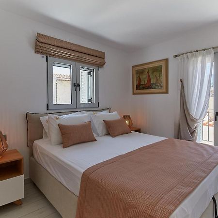 فيلا Euphoria House Poros Town المظهر الخارجي الصورة